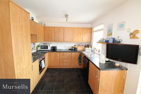 3 bedroom townhouse for sale, Broomhill Way, Poole BH15