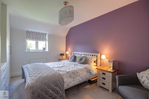 3 bedroom mews for sale, 3 The Priory, Stafford