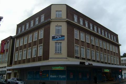 Studio to rent, Portland House, The Kingsway, City Centre, Swansea