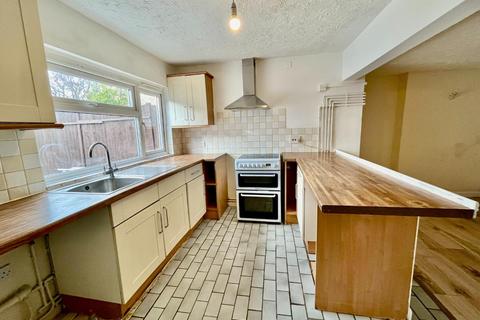 3 bedroom house to rent, Pratt Street, Soham CB7