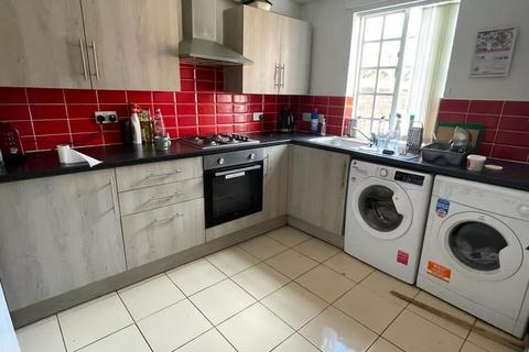 4 bedroom private hall to rent, Ladybarn Lane, Ladybarn, Manchester