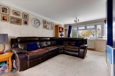 4 bedroom end of terrace house for sale, Lonsdale Road, Stevenage SG1