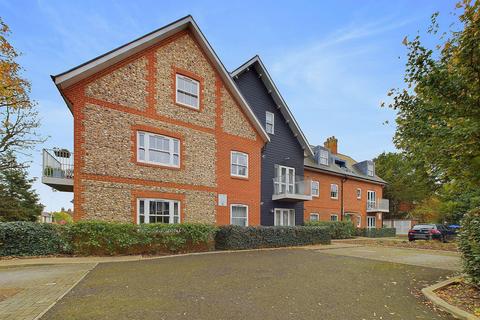 2 bedroom flat for sale, Irene House, 1 Parkfield Road, Worthing, BN13