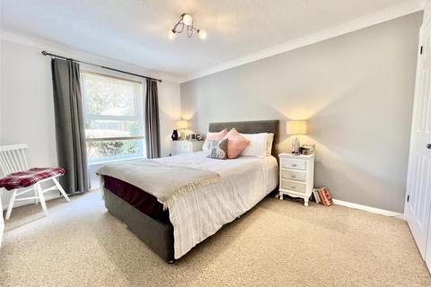 2 bedroom maisonette for sale, Primrose Hill, Chelmsford