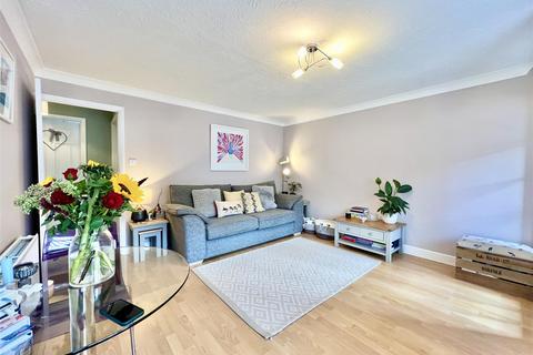 2 bedroom maisonette for sale, Primrose Hill, Chelmsford