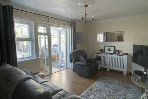 2 bedroom end of terrace house for sale, Ringstone, West Huntspill, Highbridge, TA9