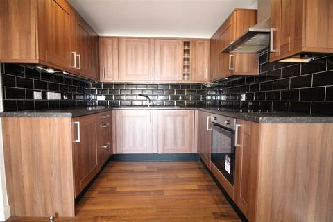 1 bedroom apartment to rent, Greenside, Heckmondwike