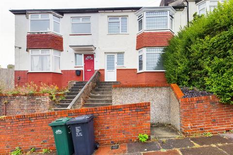 4 bedroom terraced house to rent, Crayford Road, Brighton