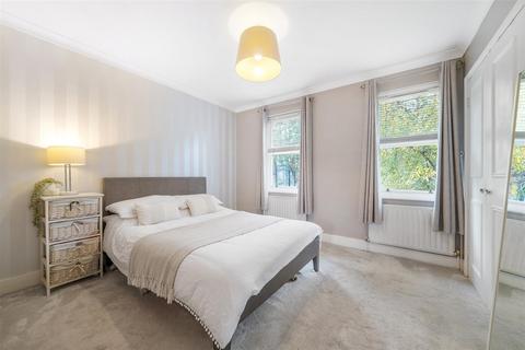 3 bedroom terraced house for sale, Elderwood Place, London