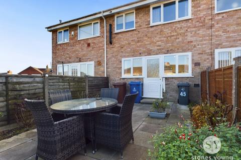 3 bedroom terraced house for sale, Crediton Close, Blackburn, BB2