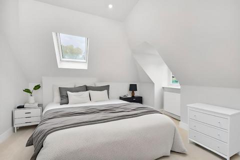 2 bedroom flat for sale, Bromley Avenue, Bromley