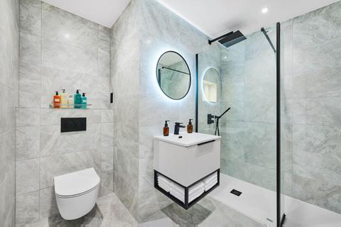 Flat 5, 2 Bromley Avenue, Bromley, BR1 4BQ