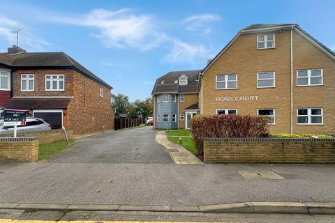 Flat 3, Rose Court, 2a Fobbing Road, Corringham, Stanford-le-hope, SS17 9BG