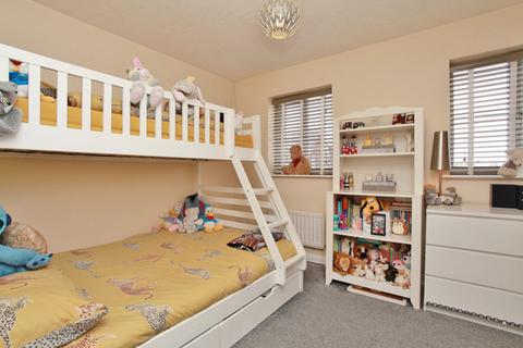 9 Ashburn Place, Didcot, OX11 7FN