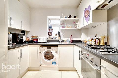 2 bedroom apartment for sale, Uxbridge Road, Hayes