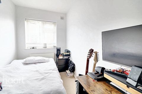 2 bedroom apartment for sale, Uxbridge Road, Hayes