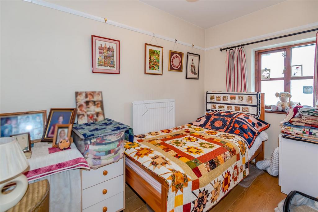 8627079-interior11.jpg