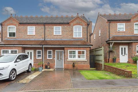 3 bedroom semi-detached house for sale, Baulk Close, Harpenden