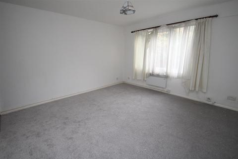 2 bedroom apartment to rent, Leighton Buzzard Road, Hemel Hempstead