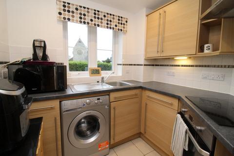 1 bedroom ground floor flat for sale, Thwaytes Court, Minster Drive, Herne Bay, CT6