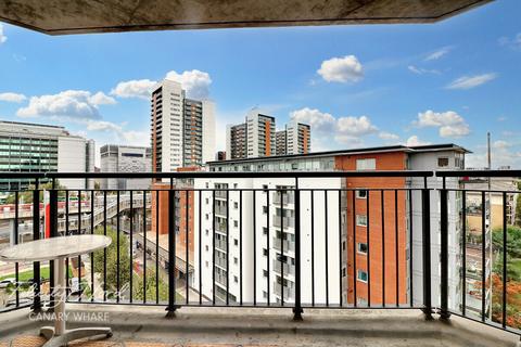 2 bedroom apartment to rent, Newport Avenue, London
