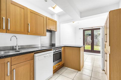 3 bedroom house to rent, Hale Street, Cambridge CB4