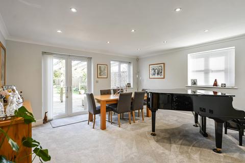 4 bedroom detached house for sale, Poplar Road, Wittersham, Tenterden, Kent, TN30