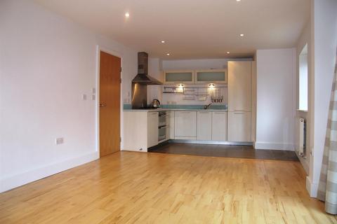 2 bedroom flat to rent, Granville Road, Sevenoaks