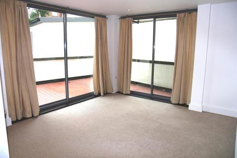 2 bedroom flat to rent, Granville Road, Sevenoaks