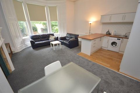 2 bedroom apartment to rent, Claremont Terrace, Sunderland, SR2