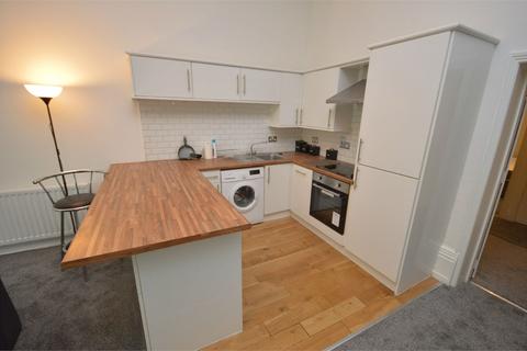 2 bedroom apartment to rent, Claremont Terrace, Sunderland, SR2