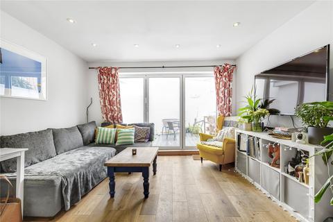 2 bedroom flat for sale, Stephendale Road, Fulham, London, SW6