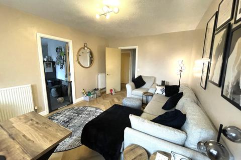 2 bedroom apartment for sale, Manchester, Manchester M22