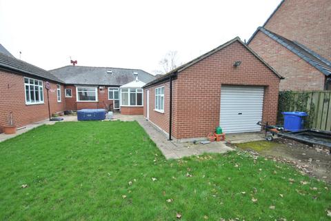 3 bedroom bungalow for sale, Park Drive, Sprotbrough, Doncaster