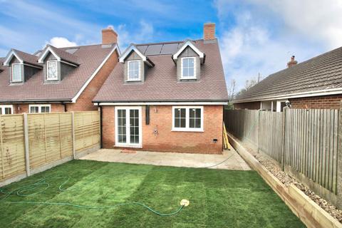 2 bedroom detached house for sale, Canterbury Road, Densole, Folkestone