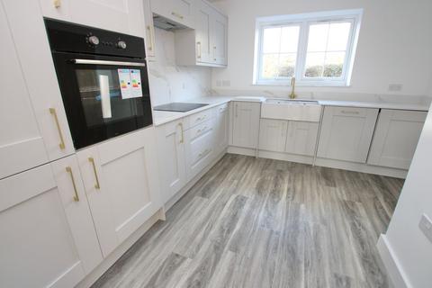 2 bedroom detached house for sale, Canterbury Road, Densole, Folkestone