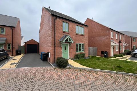 4 bedroom detached house to rent, The Shotts, Alrewas, DE13