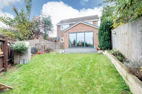 3 bedroom detached house for sale, Beckets Square, Berkhamsted