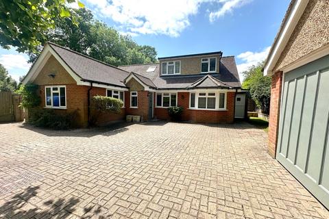 4 bedroom detached house for sale, Scatterdells Lane, Chipperfield WD4