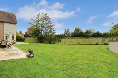 5 bedroom detached house for sale, Aston Upthorpe, Oxfordshire - Prime village with wonderful village community