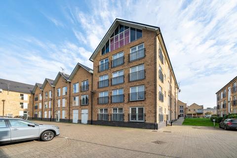 2 bedroom apartment for sale, Esparto Way, South Darenth, Dartford, Kent, DA4