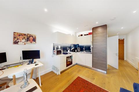 1 bedroom apartment for sale, Kidbrooke Park Road, London SE3