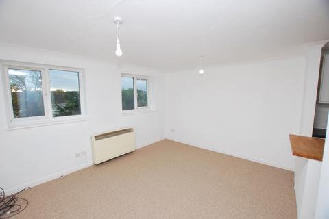 Studio to rent, ALPHA COURT