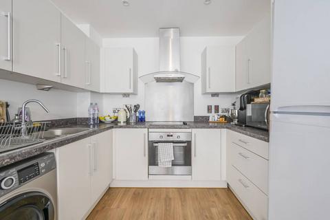 1 bedroom flat for sale, Magellan Boulevard, Docklands, London, E16