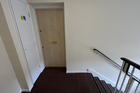 2 bedroom apartment for sale, Pipkin Court, Coventry CV1