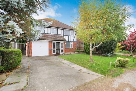 4 bedroom detached house for sale, Hampton House, Hazlemere Drive, Herne Bay