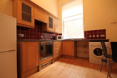 2 bedroom apartment to rent, Victoria Chambers, City Centre