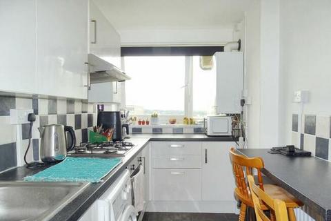 1 bedroom apartment to rent, Fontley Way, Roehampton, SW15