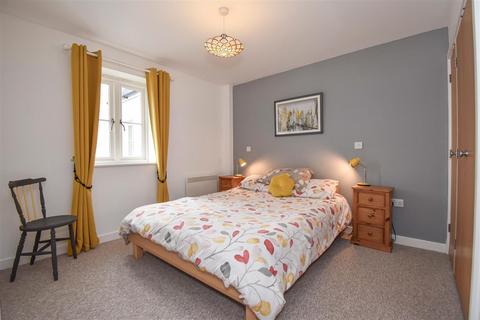 2 bedroom flat for sale, Bowling Green Lane, Penrith New Squares