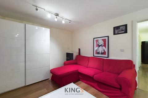 2 bedroom flat for sale, Spectre Court, Hatfield, AL10